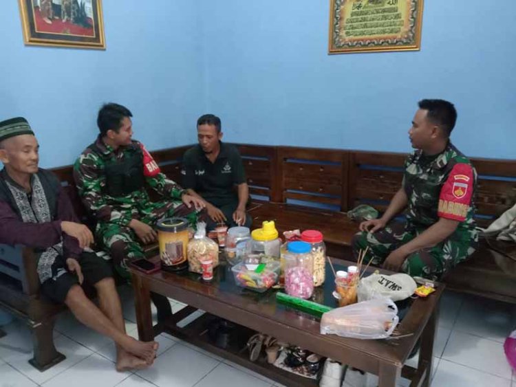 NGOPI BARENG CARA BABINSA DAN BHABINKAMTIBMAS KOMSOS KAMTIBMAS 