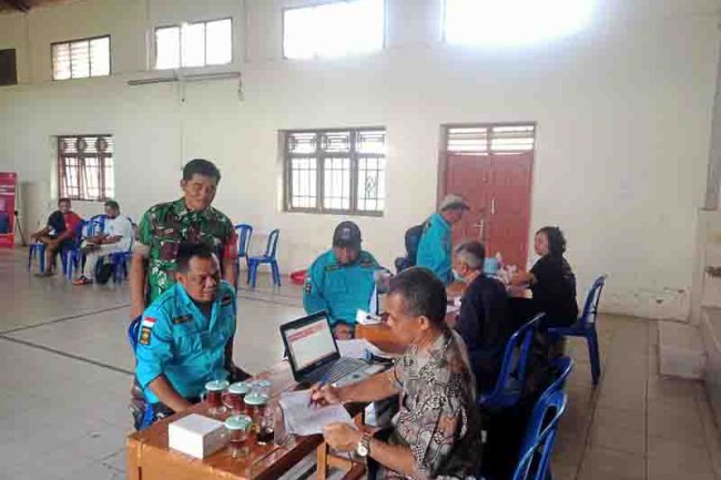 Babinsa Koramil 07 Mandiraja Dampingi Kegiatan Donor Darah