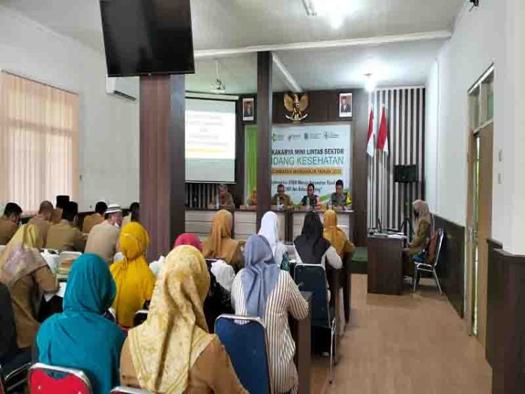 BABINSA HADIRI  LOKAKARYA MINI  LINTAS SEKTORAL BIDANG KESEHATAN