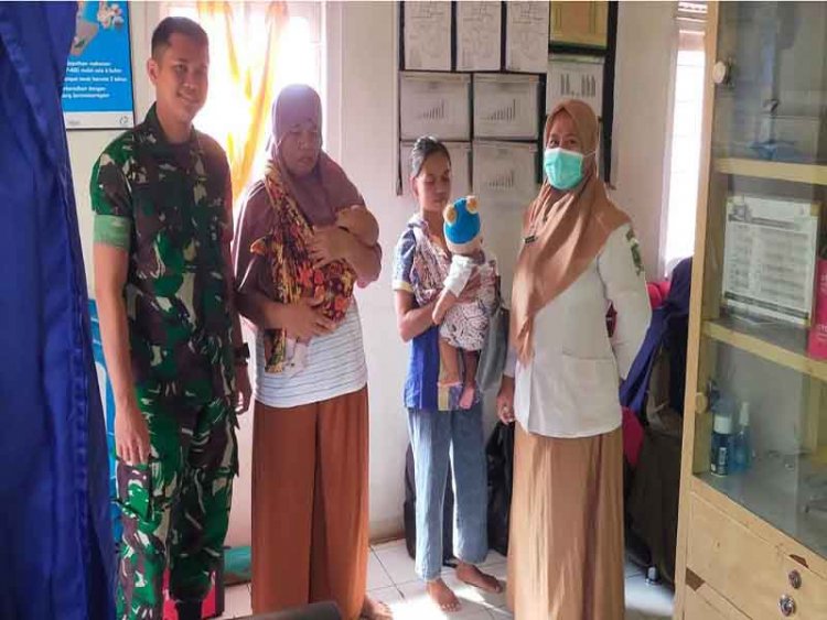 DAMPINGI BIDAN DESA BABINSA LAKSANAKAN PEMANTAUAN POSYANDU 