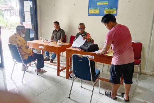 BABINSA MONITORING DAN PENGONTROLAN PENDAFTARAN CALON PERANGKAT DESA 