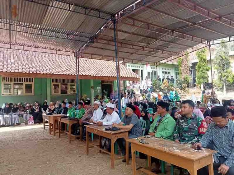 BABINSA KORAMIL07 /MANDIRAJA HADIR DITENGAH LOMBA FESTIVAL ANAK SHOLEH INDONESIA 