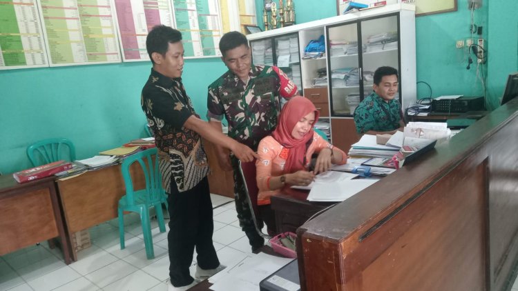 UPDATE DATA WILAYAH, BABINSA SAMBANGI KANTOR DESA MELAKSANAKAN PUDATA TER 